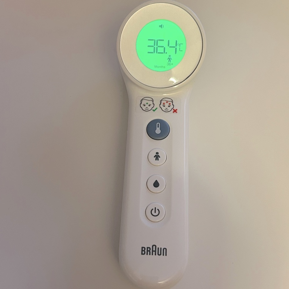 Braun forehead thermometer